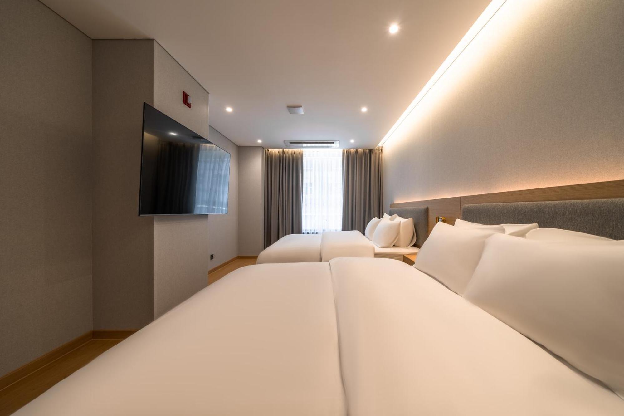 Comfort Inn Yeouido Seoul Exterior photo