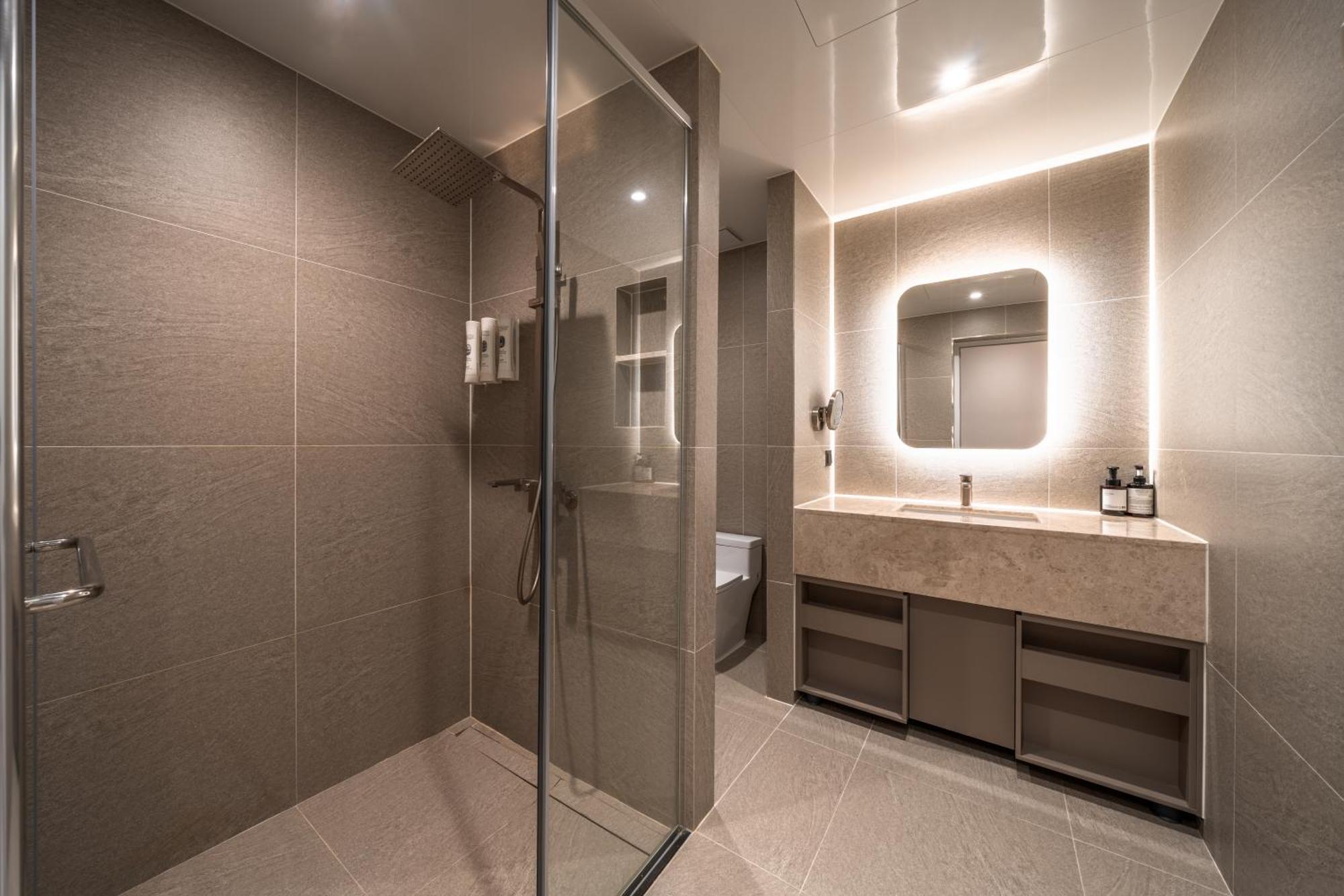 Comfort Inn Yeouido Seoul Exterior photo